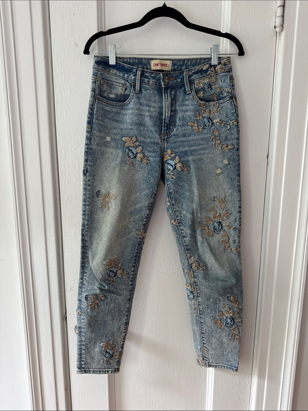 Driftwood Gizelle embroidered jeans size 25